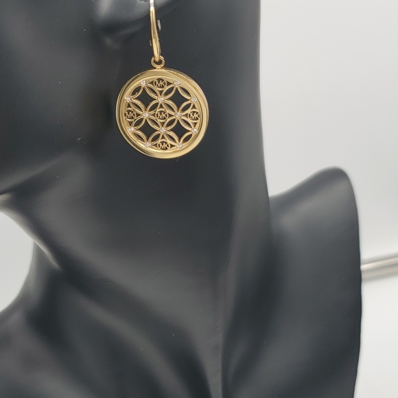 SOLD SANDRA/MICHAEL KORS EARRINGS LOGO FILIGREE. - Picture 7 of 11